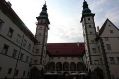 aut_k_0100