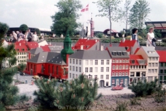 den_b_004